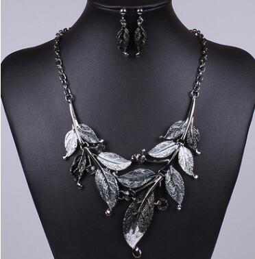 Classic Colorful Leaf Rhinestone Alloy Drop Necklace Earrings Jewelry