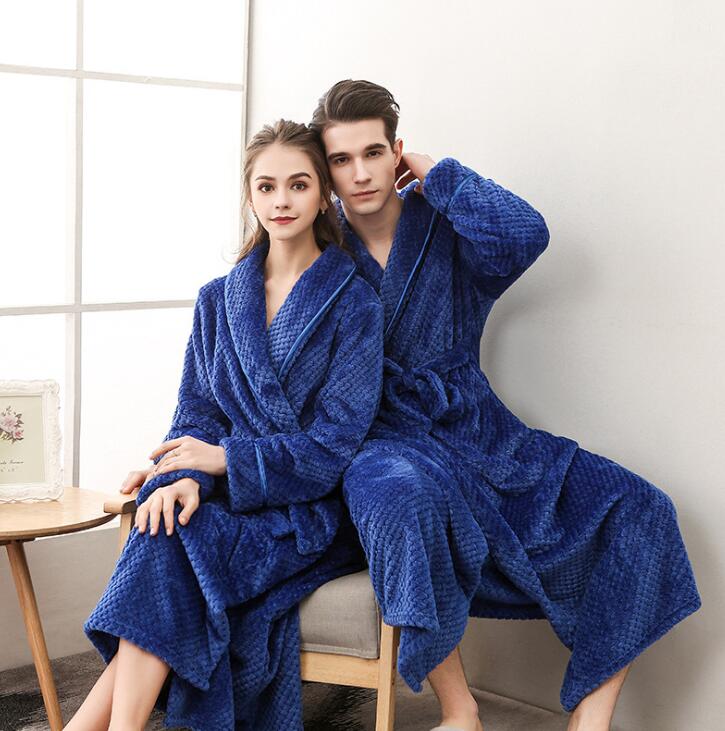 Winter Male Femlae Bathrobe Flannel Thick Robe Long Sleeve Soft Warm Bathrobe Men Women Home Wear Gown Robes Dressing Gown