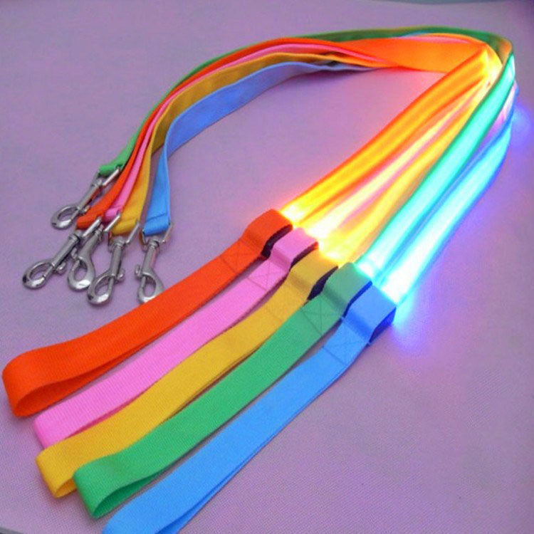 LED Light-Emitting Dog Leash Tractor Pet Belt / Light-Emitting Rope / USB Flashing Light Traction Rope Dog Leash