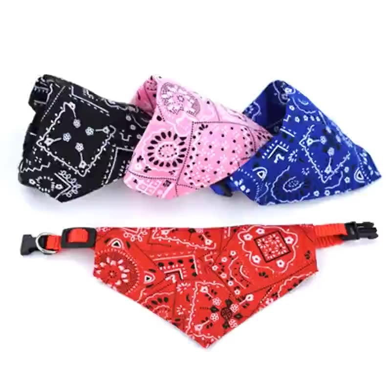 Pet Muzzle Towel Retractable Triangular Towel Collar Printed Triangular Muzzle Towel Pet Supplies