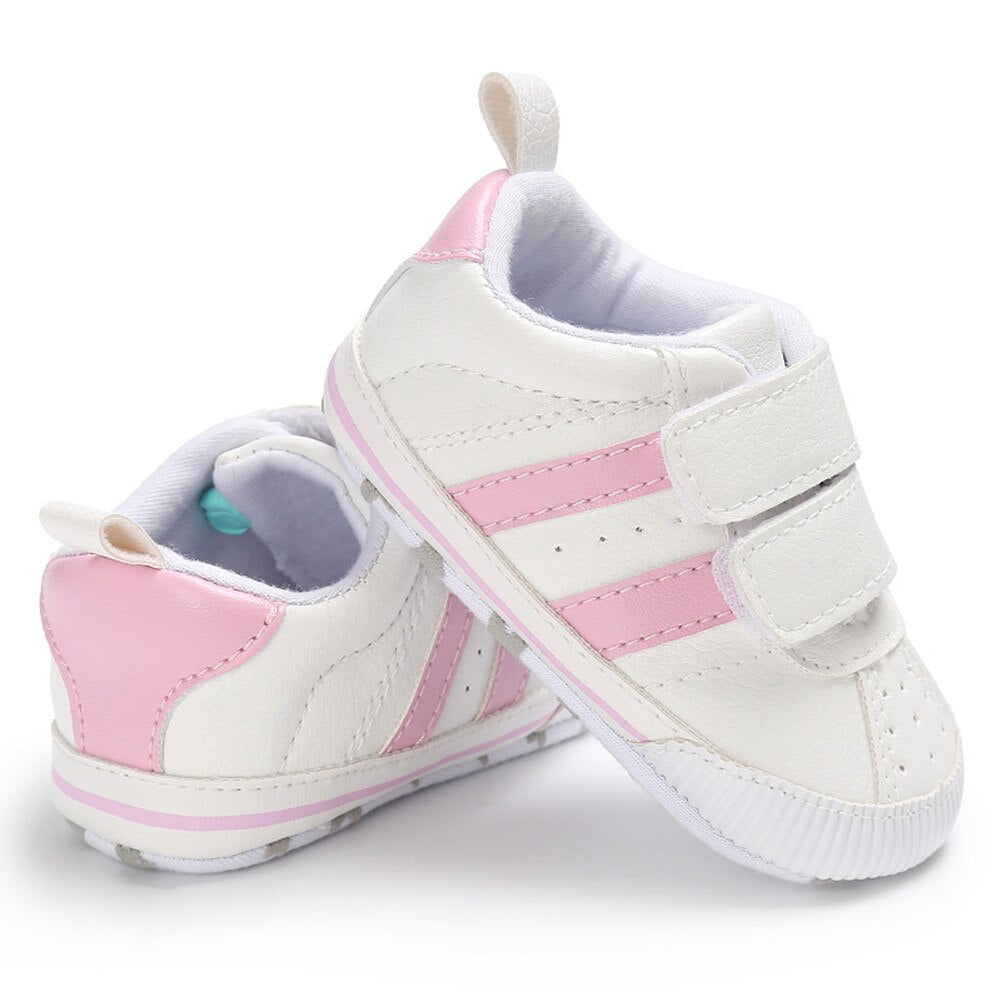 Zapatillas de deporte de suela blanda con velcro para bebés de 0 a 18 meses, zapatos de cuna para bebés y niñas, zapatos deportivos antideslizantes de cuero